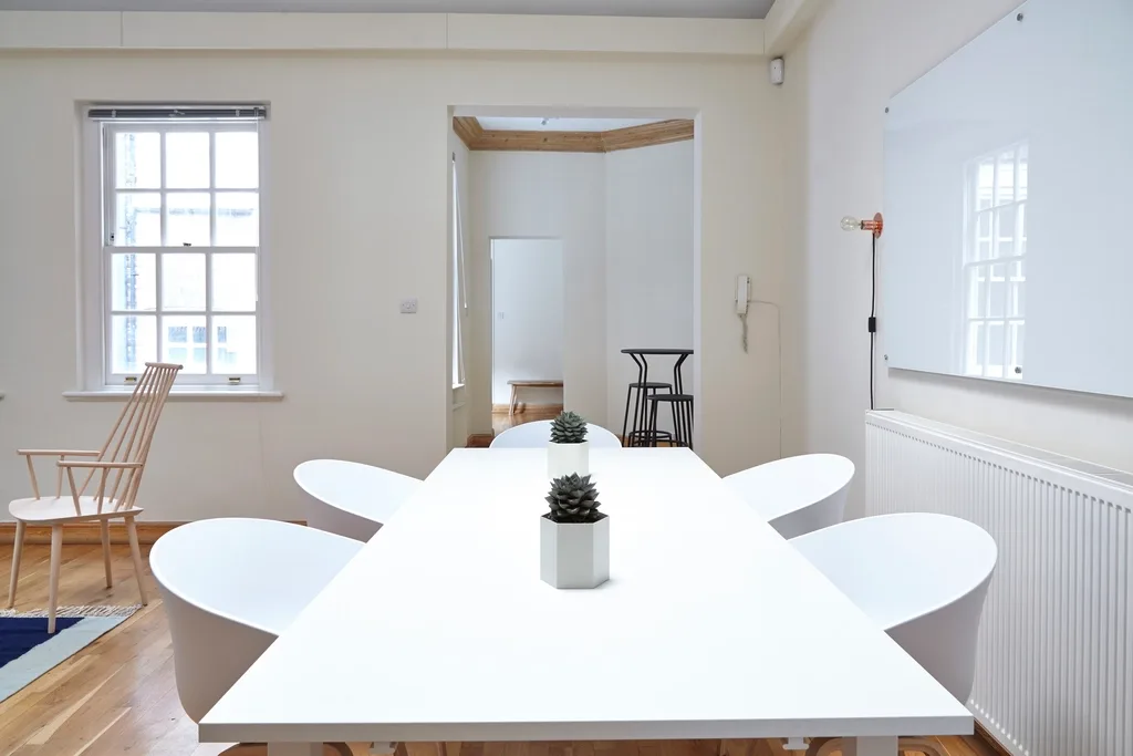 Whiteboard Magnetic 4x3ft Aluminium Frame